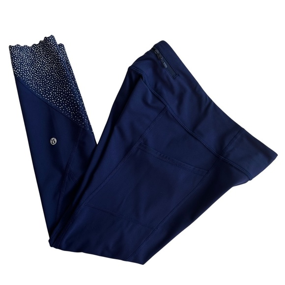 Lululemon Tight Stuff Tight II Crop Leggings Luxtreme Scallop Hem - Blue Size 6 - Picture 1 of 16
